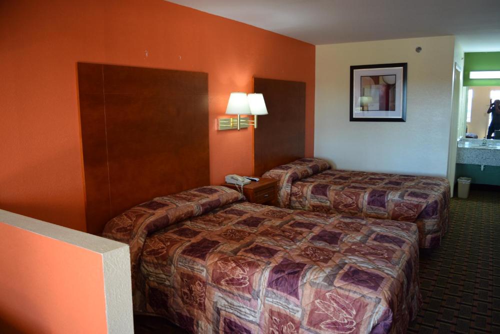 Double Room with Two Double Beds interior